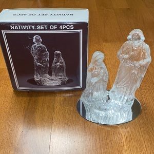 Vintage 4 Piece Glass Nativity Set